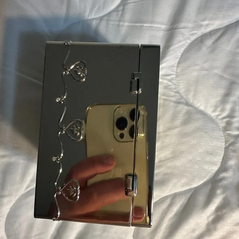 Shiny Jewelry Box